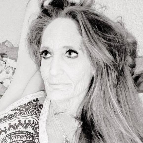 lauradawnsimon